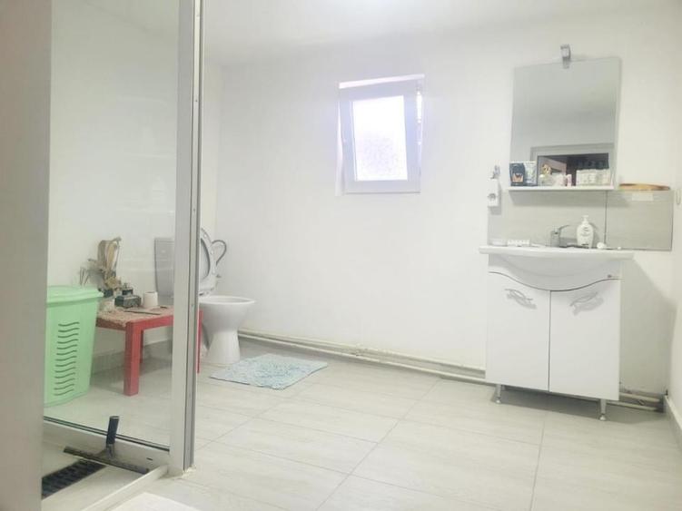 Casă individuală cu 3 camere cu Teren 238 Mp în Giurgiului
