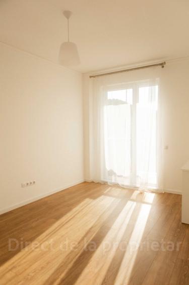 Apartament cu 3 camere decomandat în Florești