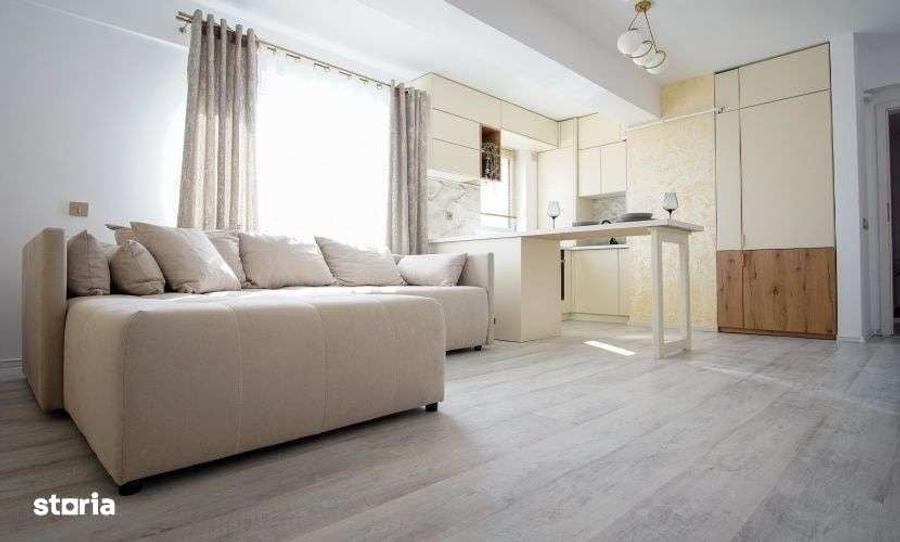 Apartament cu 2 camere semidecomandat în Central