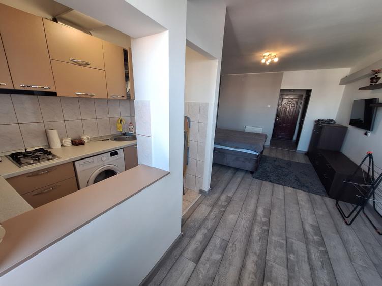 Garsonieră semidecomandată în Mazepa 1