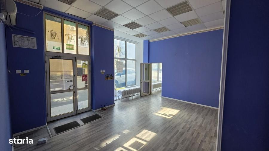 Spațiu comercial, de 120 mp, în Central