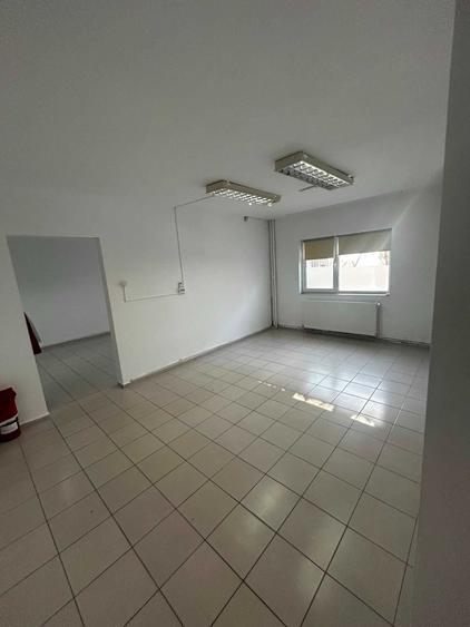 Apartament cu 2 camere semidecomandat în Nicolina