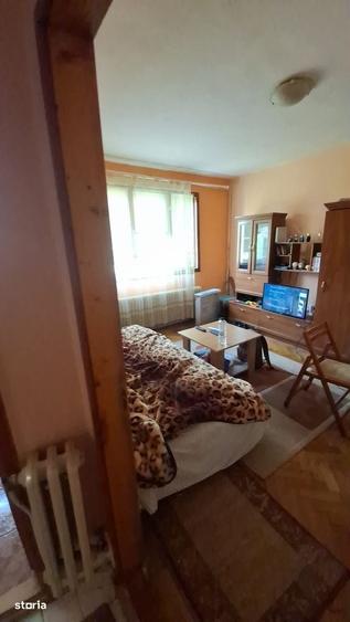 Apartament cu 2 camere în Tudor Vladimirescu