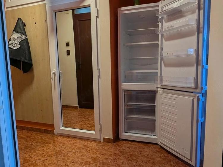 Garsonieră decomandată în Muncii