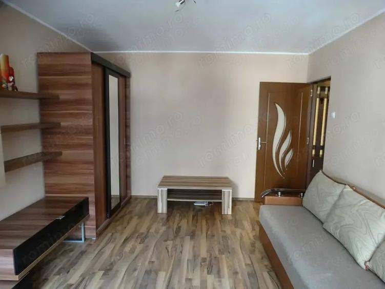 Apartament cu 2 camere decomandat în Tineretului