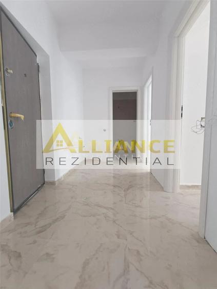 Apartament cu 2 camere decomandat în Metalurgiei