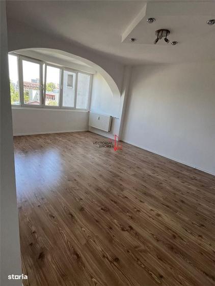 Apartament cu 2 camere semidecomandat în Titan