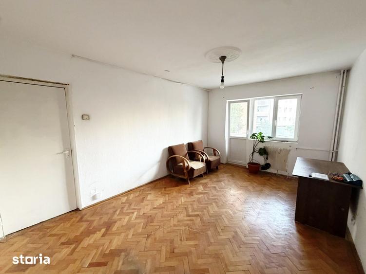 Apartament cu 3 camere în Șega