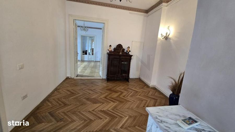 Apartament cu 3 camere decomandat în Ferdinand