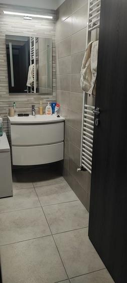 Apartament cu 4 camere decomandat, mobilat în Drumul Taberei