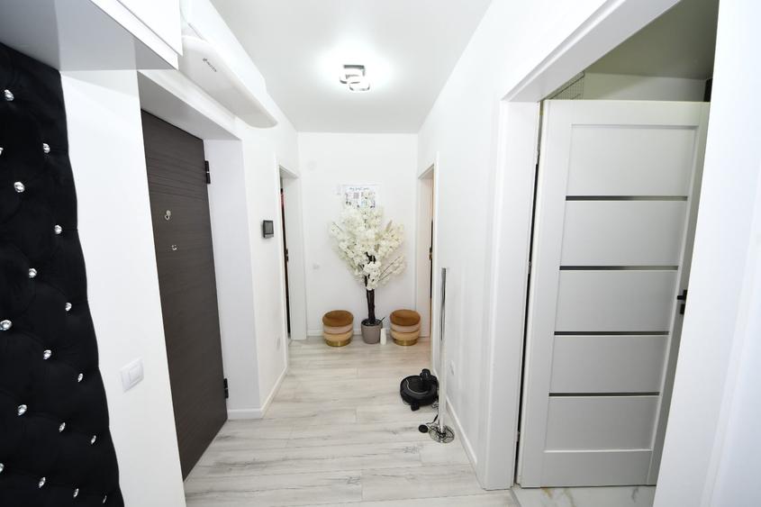 Apartament cu 2 camere decomandat în Bd. Coșbuc