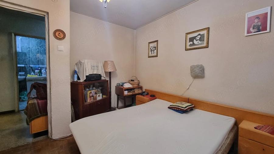 Apartament cu 2 camere decomandat în Sala Palatului