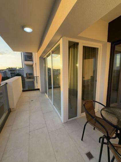 Apartament cu 2 camere decomandat în Apărătorii Patriei