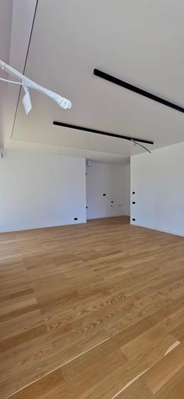 Yacht KID | 4 camere | Terasă 356 mp | Piscină privată | 515 mp suprafață totală - 14