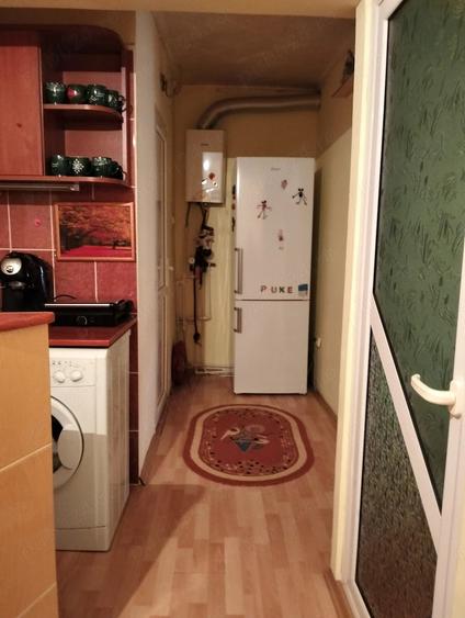 Garsonieră decomandată în Zahana