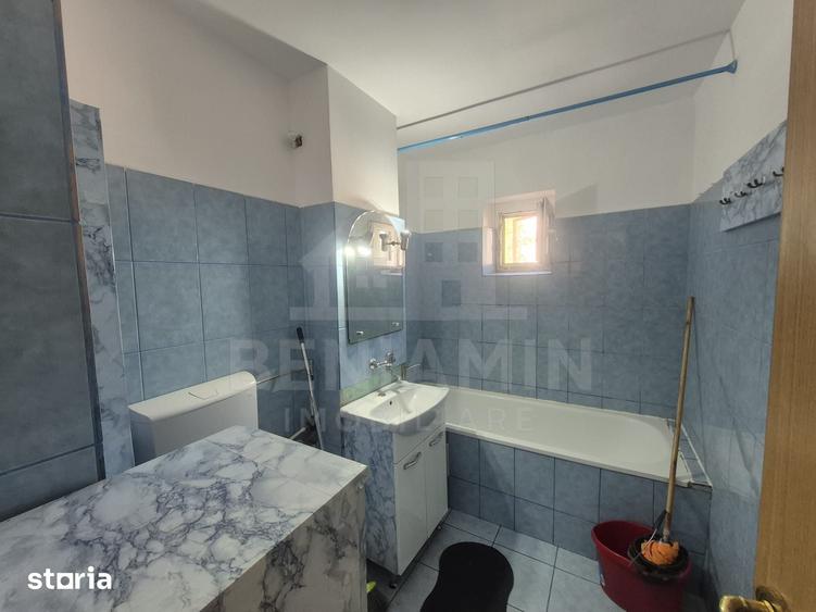 2 decomandate - etaj 3 - 52mp - Aer Conditionat - Lapus - Intim - 8
