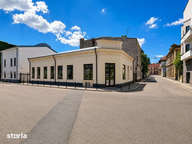 Spațiu comercial, de 197 mp, în Centrul Civic