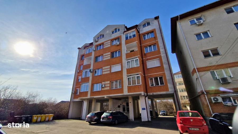 Apartament cu 3 camere în Steaua