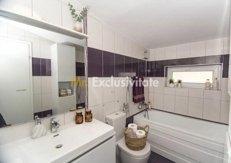 Casă cu 6 camere cu Teren 129 Mp în Câmpului