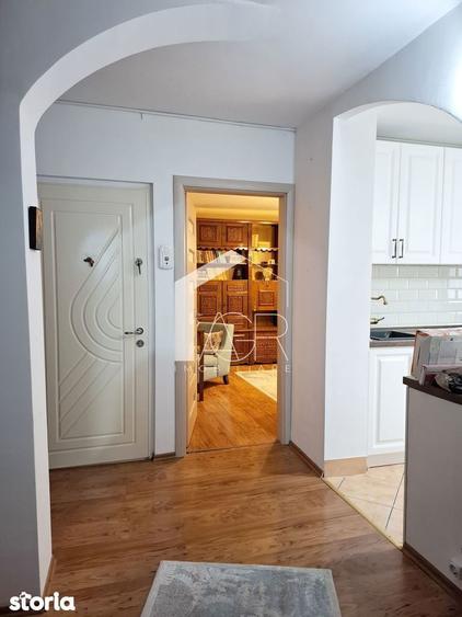 Apartament cu 2 camere decomandat în Central