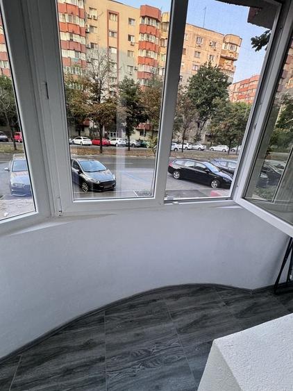 Garsonieră decomandată în 13 Septembrie