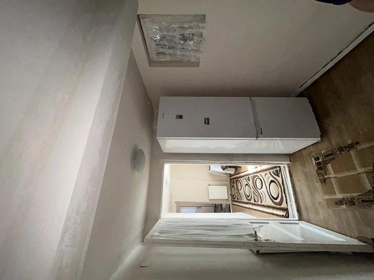 Casă cu 3 camere cu Teren 70 Mp în Palas
