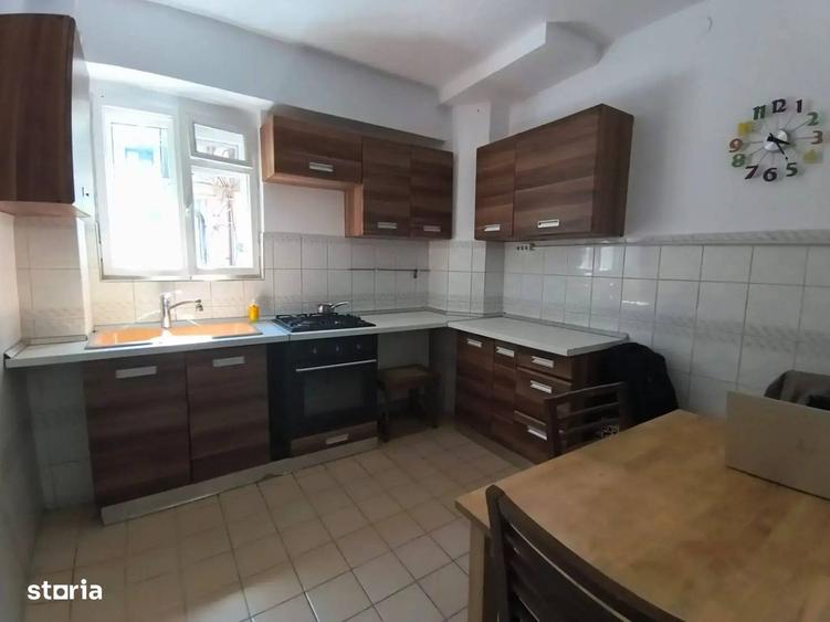 Proprietate rara: apartament 4 camere cu curte de 200 mp - 3