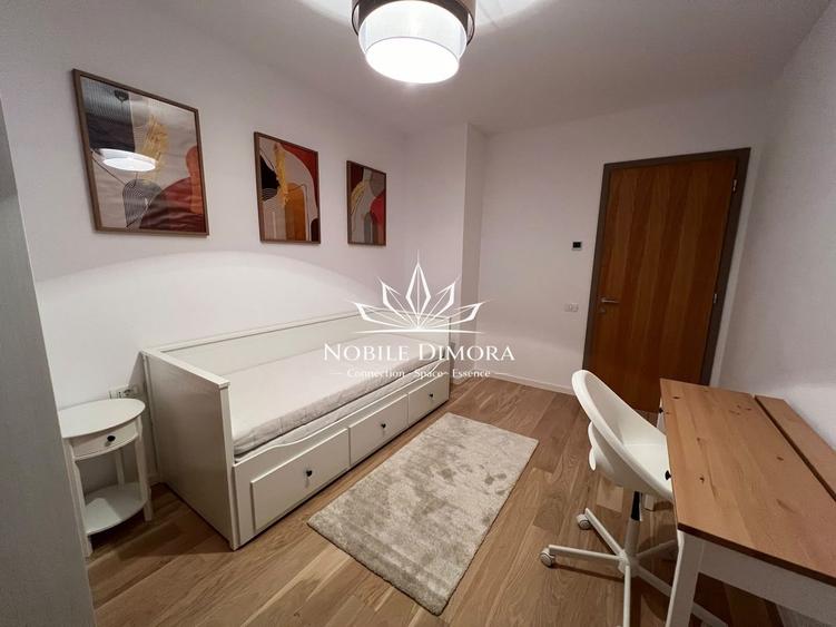 Apartament cu 3 camere decomandat, mobilat în Central