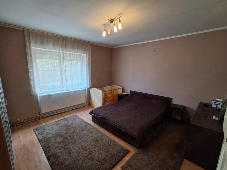 Casă cu 3 camere cu Teren 24000 Mp în Tămășeu
