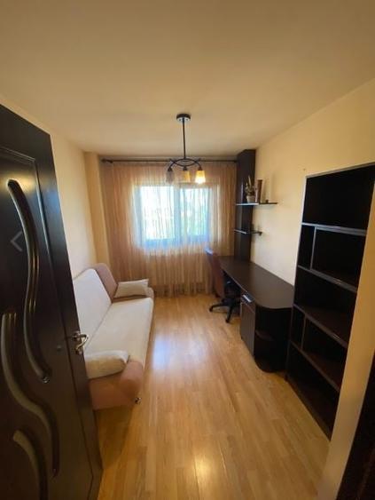 Apartament cu 3 camere semidecomandat, mobilat în Brâncoveanu
