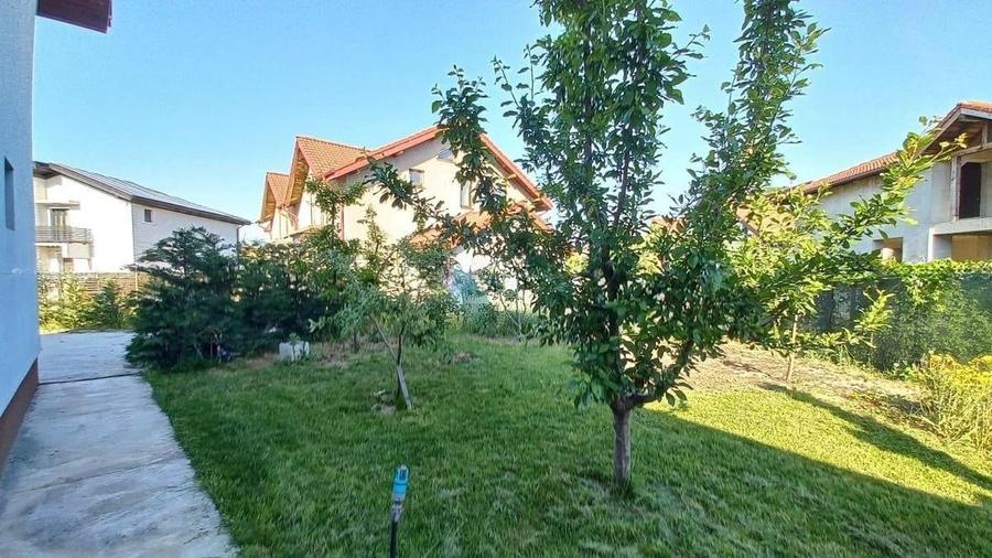 Duplex cu 4 camere cu Canalizare în Aviației
