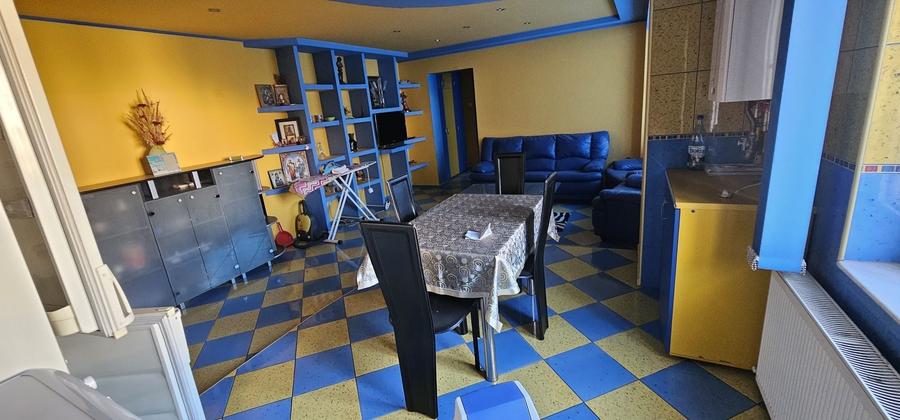 Apartament cu 2 camere semidecomandat în Central