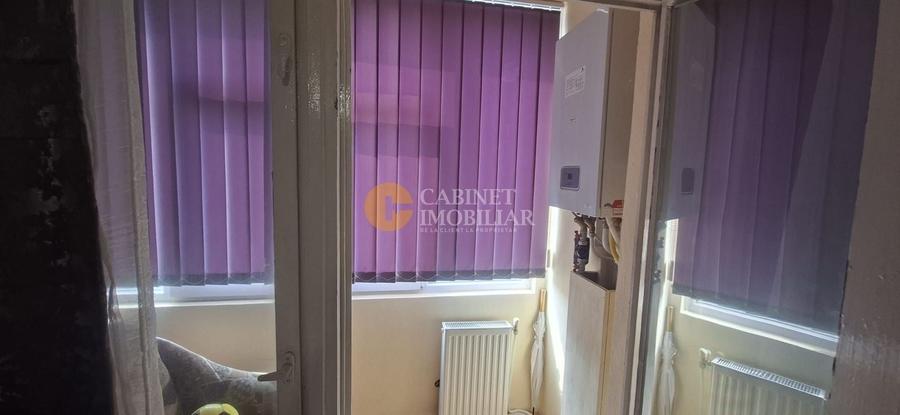 Apartament cu 2 camere decomandat, mobilat în Hala Centrală