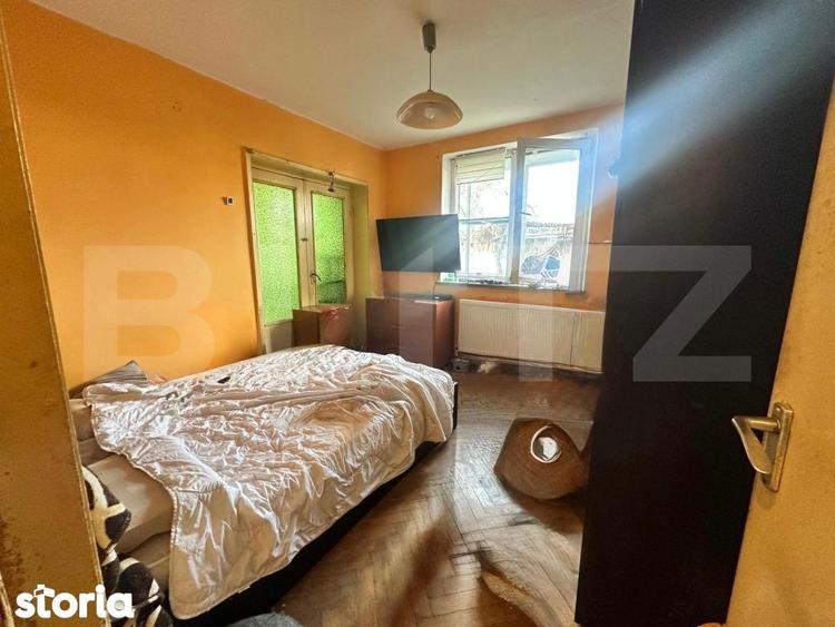 Apartament cu 3 camere decomandat în Calea București
