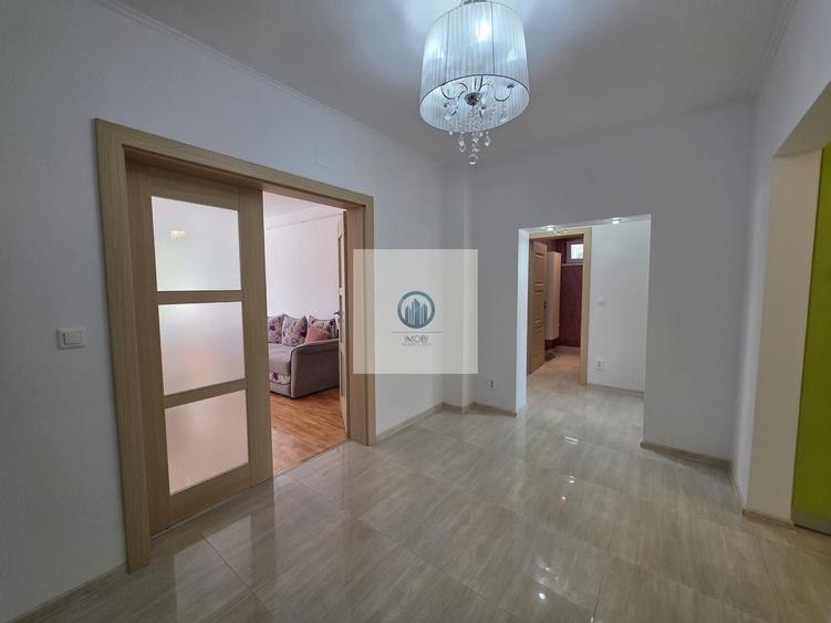 Apartament 3 camere decomandat SU 78 mp renovat - Deva, Str. Carpati - 1