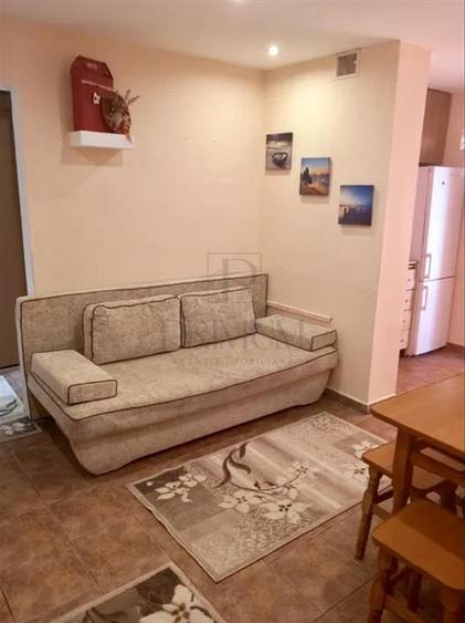 Apartament cu 2 camere decomandat, mobilat în Lipovei
