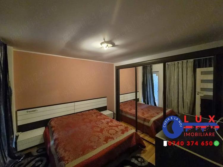 Apartament cu 3 camere decomandat în Babadag