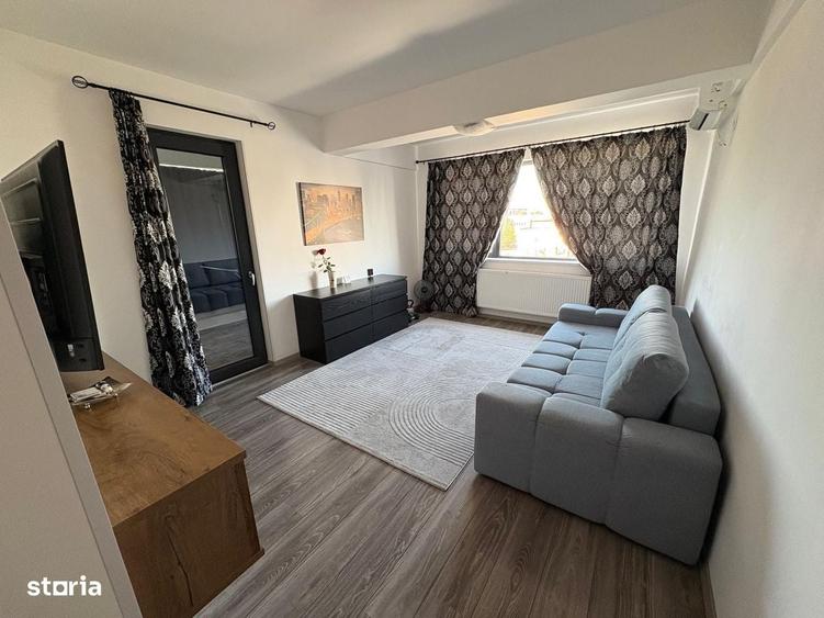 Apartament cu 3 camere în Berceni