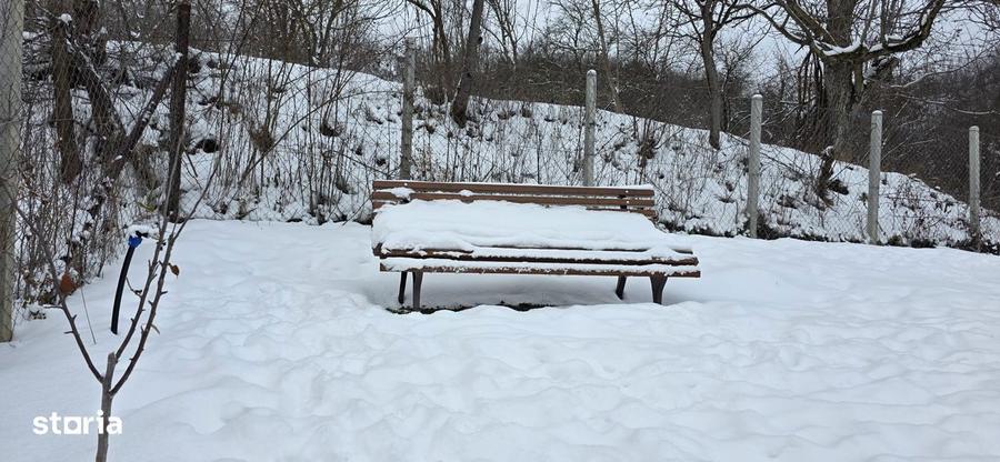 Teren de 2200 mp, în Sântana de Mureș