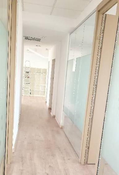 Birou, de 260 mp, în Gara de Nord