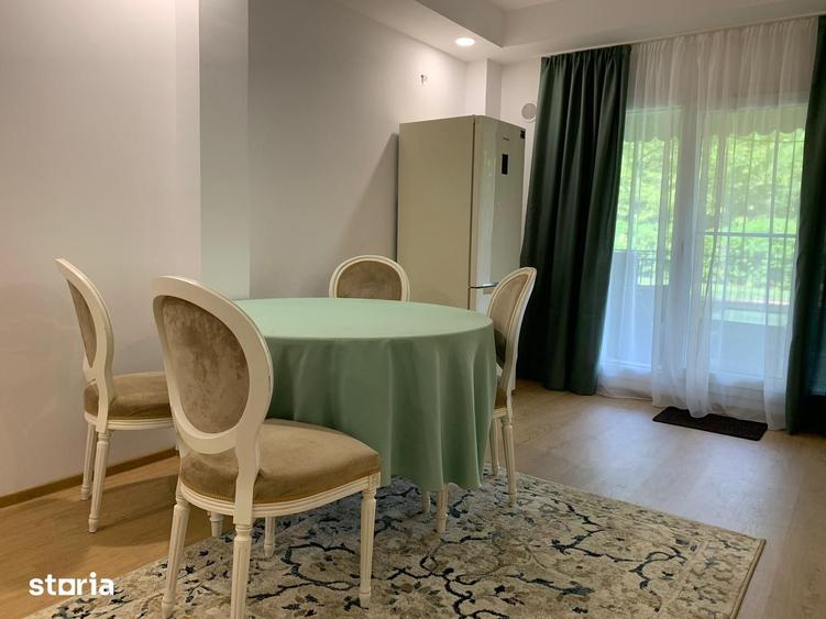 Apartament cu 3 camere semidecomandat în Ștefăneștii de Jos