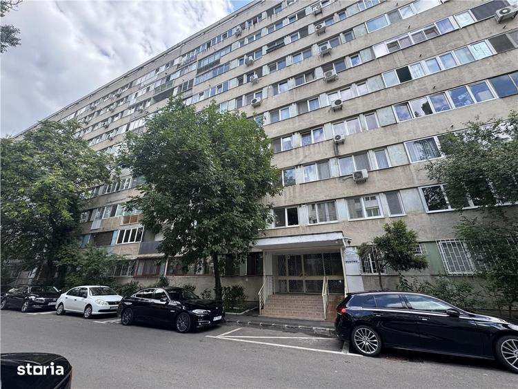Apartament cu 3 camere în Uverturii