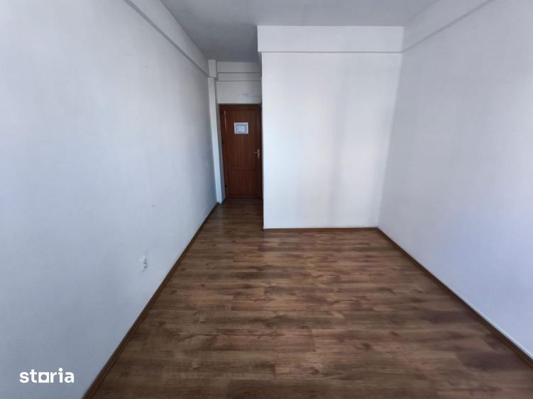 Spațiu comercial, de 315 mp, în Km 4