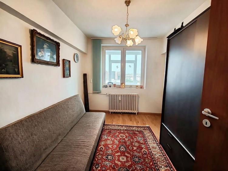 Apartament cu 3 camere decomandat în Timișoara
