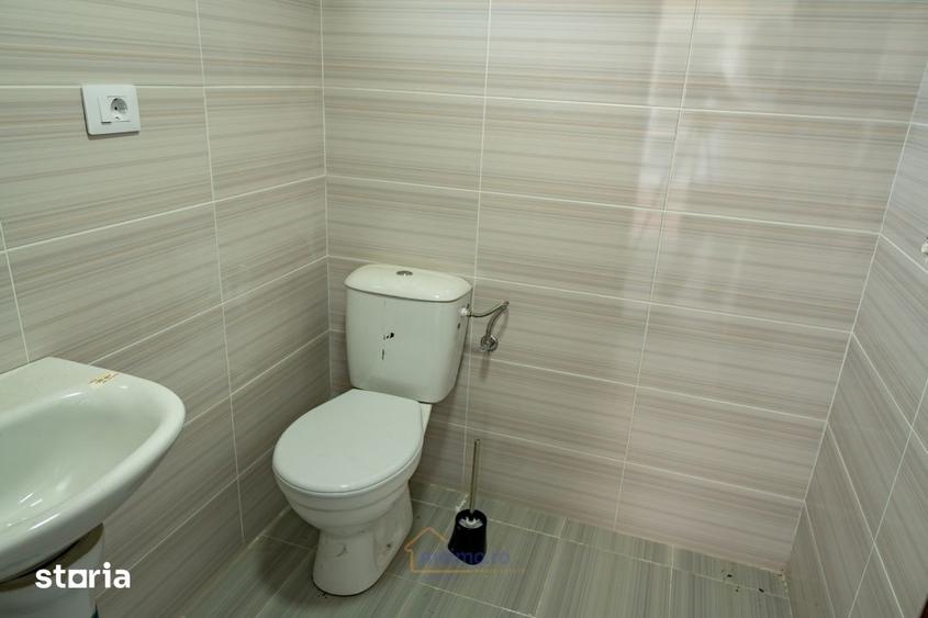 Casă cu 4 camere cu Teren 754 Mp în Moinești