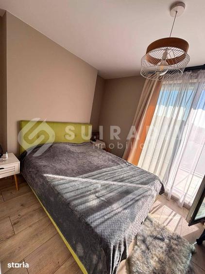 Apartament cu 3 camere semidecomandat în Central