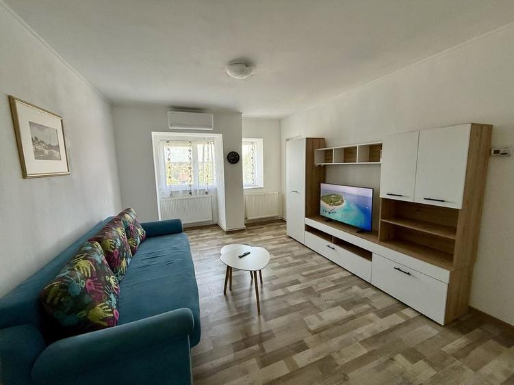 Garsonieră decomandată în Micro 3