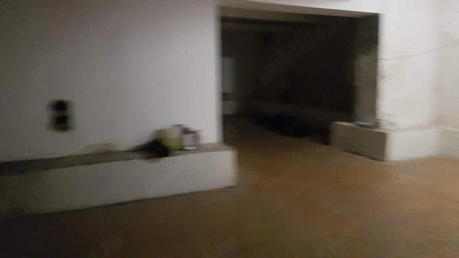 Spațiu comercial, de 170 mp, în Central