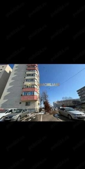 Apartament cu 2 camere decomandat, mobilat în Apărătorii Patriei