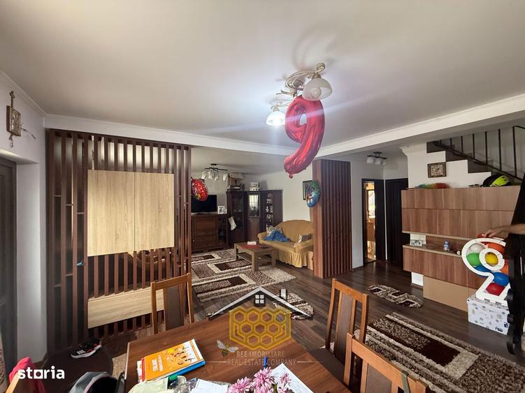 Casă cu 4 camere cu Teren 330 Mp în Bordei